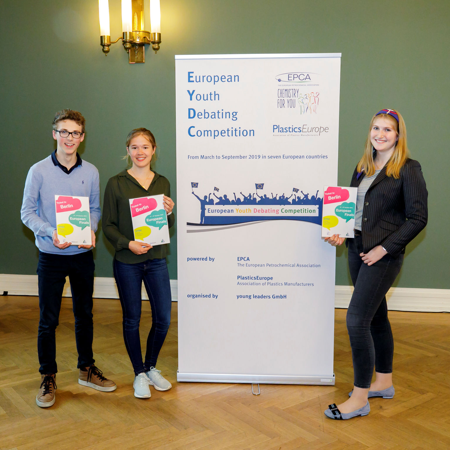 GewinnerInnen des EYDC-Finales in Frankfurt 2019.jpg
