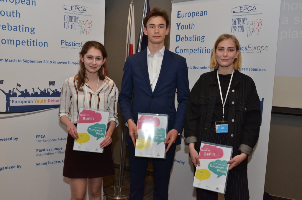 3winners_EYDC2019_s.jpg